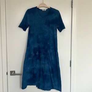 Wilt Shifted Drop Flounce Easy Dress Tonal Blue Tie Die Short Sleeve size S